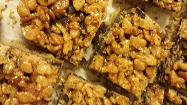 crispie topped bars resize lan